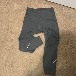 Size M All in Motion Gray Leggings